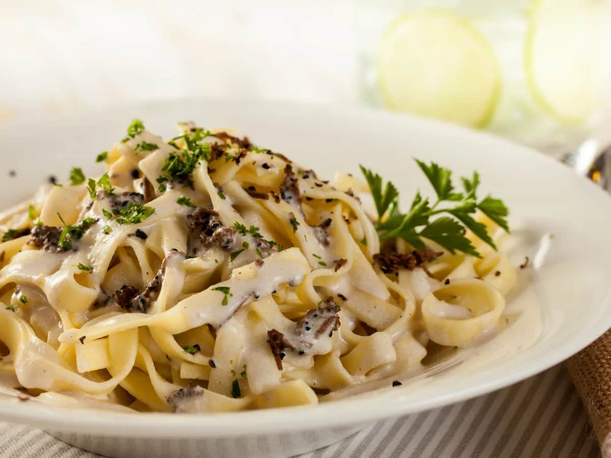 Spaghetti z truflami: przepis jak z restauracji i przewodnik po truflach